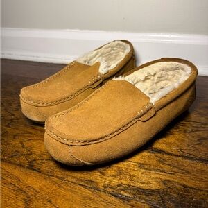 Koolaburra by UGG Tipton slippers